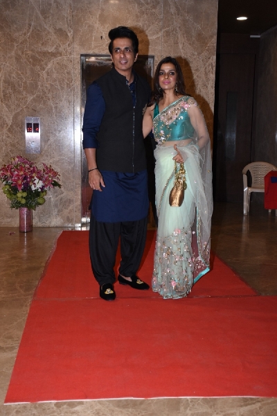 Mumbai: Actor Sonu Sood and his wife Sonali Sood at filmmaker Ramesh Taurani's Diwali bash in Mumbai on Oct 23, 2019. (Photo: IANS)