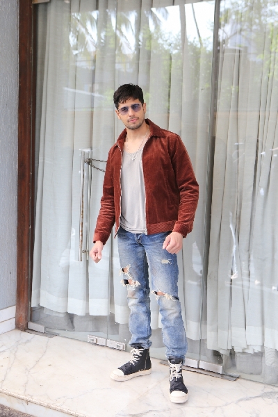 Mumbai: Actor Sidharth Malhotra during promotions of upcoming film "Marjaavaan" in Mumbai on Oct 31, 2019. (Photo: IANS)