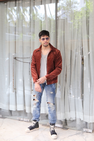 Mumbai: Actor Sidharth Malhotra during promotions of upcoming film "Marjaavaan" in Mumbai on Oct 31, 2019. (Photo: IANS)