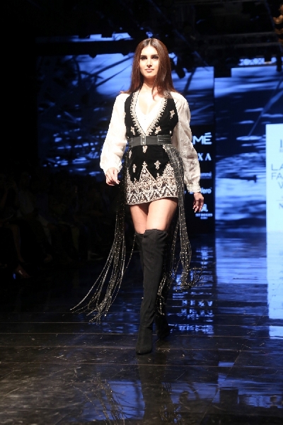 I love dressing up: Tara Sutaria.