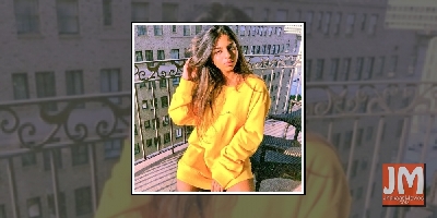 Suhana Khan's pic from her play is trending