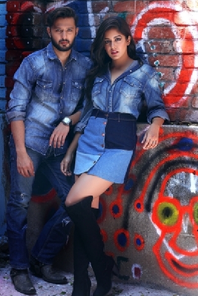 Actors Vatsal Seth and Ishita Dutta are all set to ring in their second wedding anniversary in romantic Maldives.