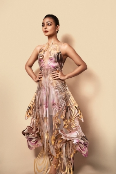 Dutch fashion designer Iris van Herpen feels Indian actress Radhika Apte looked stunning at the 2019 International Emmy Awards, and says she looks forward to teaming up with her for another fashionable outing soon.