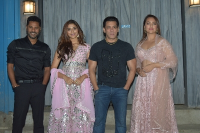 Mumbai: Actors Salman Khan, Saiee Manjrekar and Sonakshi Sinha and choreographer Prabhu Deva at the promotions of upcoming film "Dabangg 3" in Mumbai on Dec 6, 2019. (Photo: IANS)