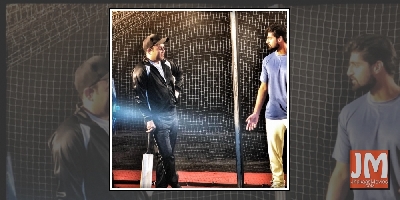 Virender Sehwag gives cricket tips to Tanuj Virwani