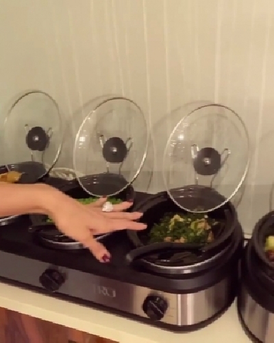 London has always been a favourite holiday destination for B-Towners. Every year, there are many celebrities who end up at in the city to spend Christmas and ring in the New Year. This year is no exception. Anil Kapoor and Shilpa Shetty are among stars who have chosen to be in London in the season of joy.